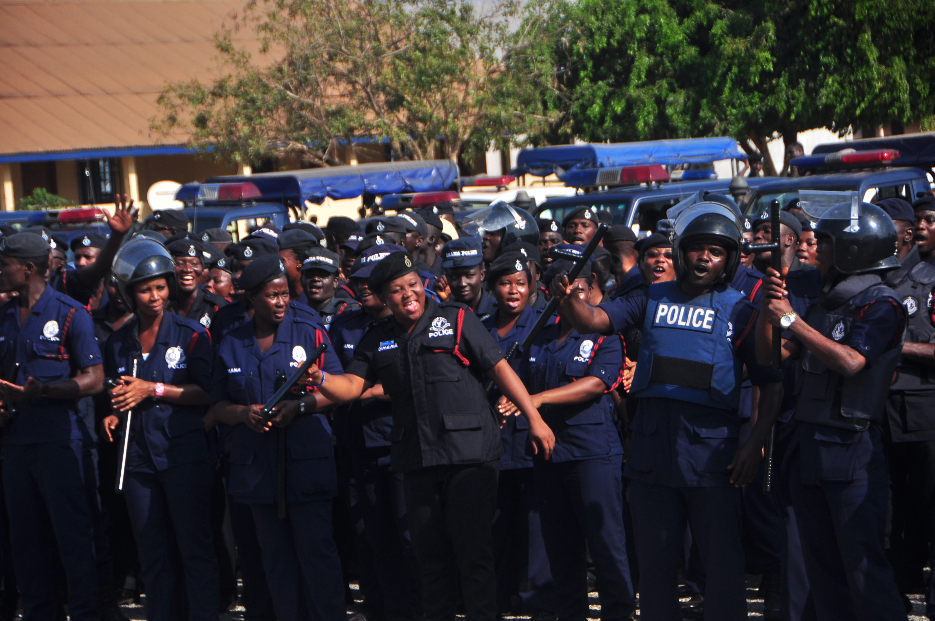14,200 Cops deployed for Xmas